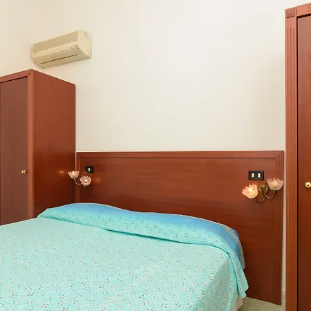 Riviera 3* Procida