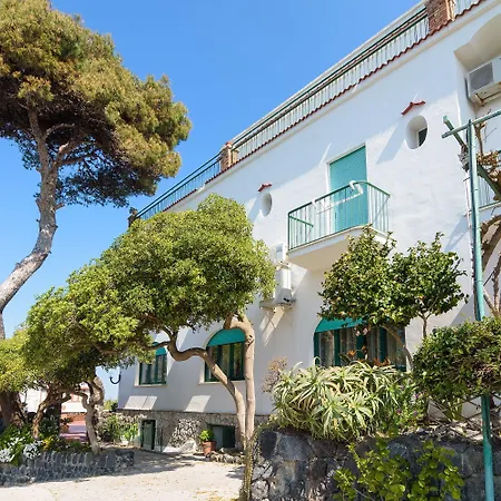 Riviera 3*