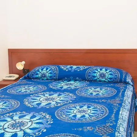 Riviera Hotel 3*