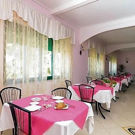 Szálloda Riviera 3*