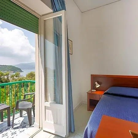 Riviera 3*