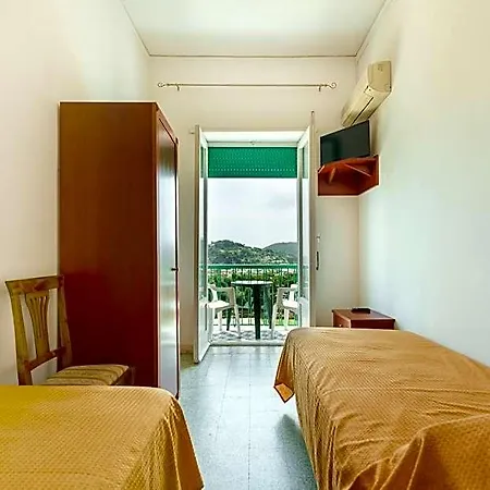 Riviera 3*
