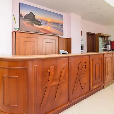 Riviera Hotel 3*